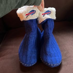 Buffalo bills slippers. Never worn.